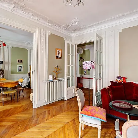 Spacious Parisian Apartamento *
