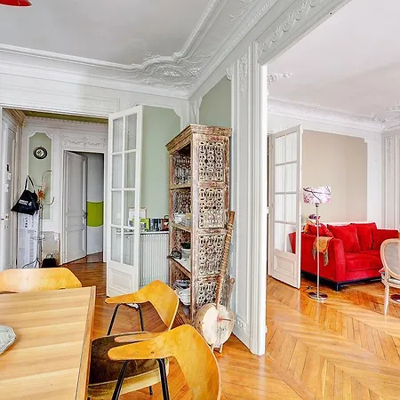 Apartamento Spacious Parisian Paris