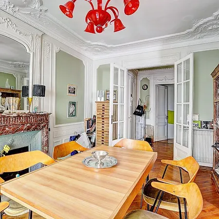 Spacious Parisian Apartamento Paris