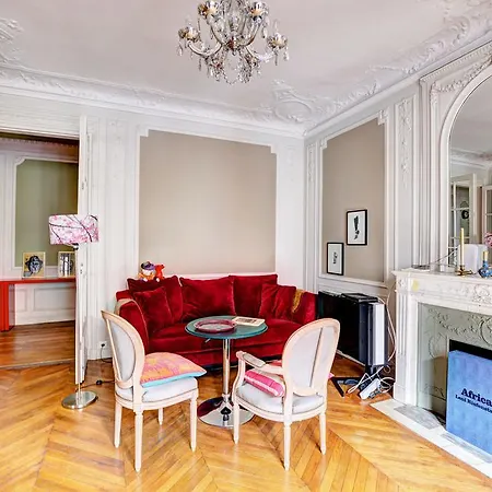 Spacious Parisian *